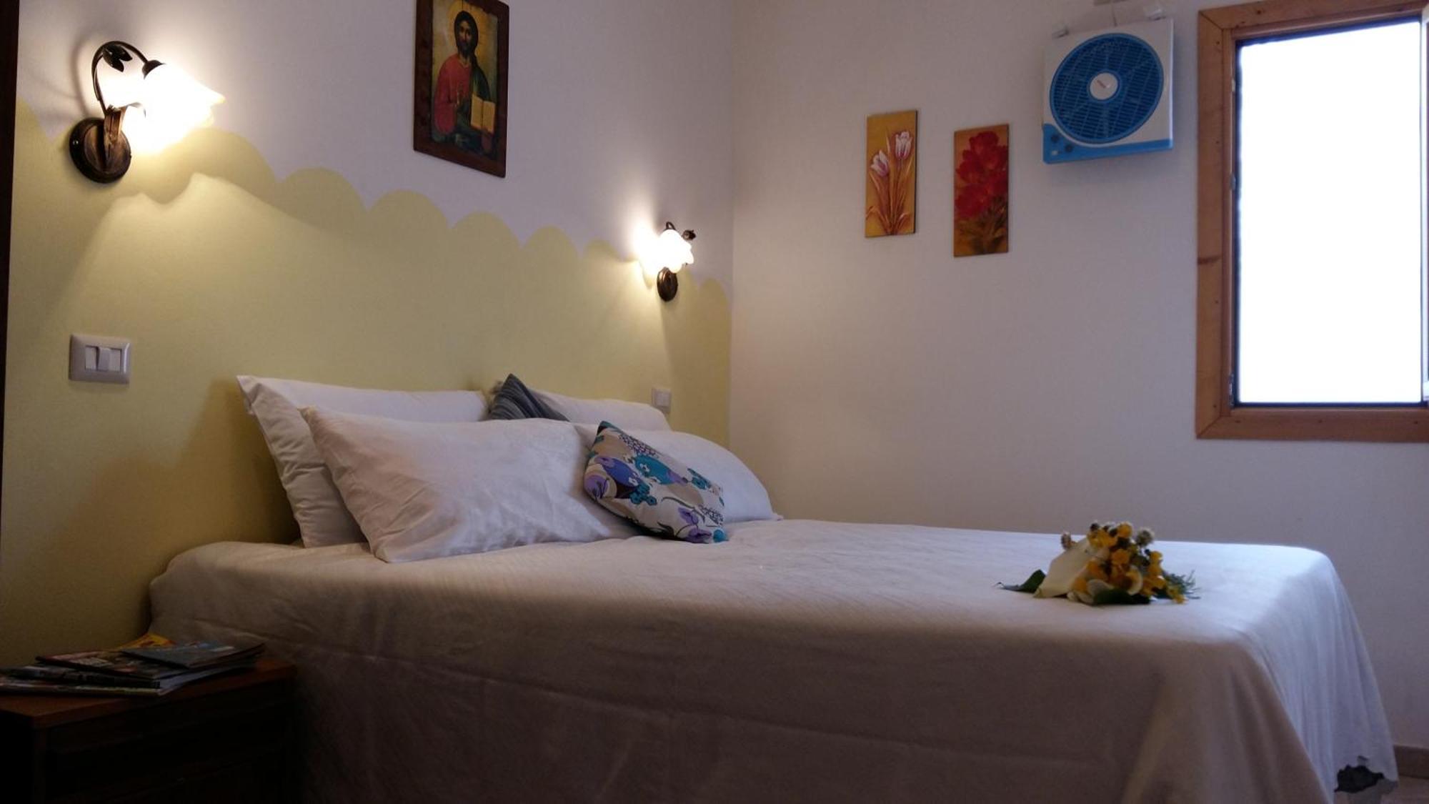 Villa Luna A Pochi Passi Dalla Spiaggia 阿沃拉 外观 照片