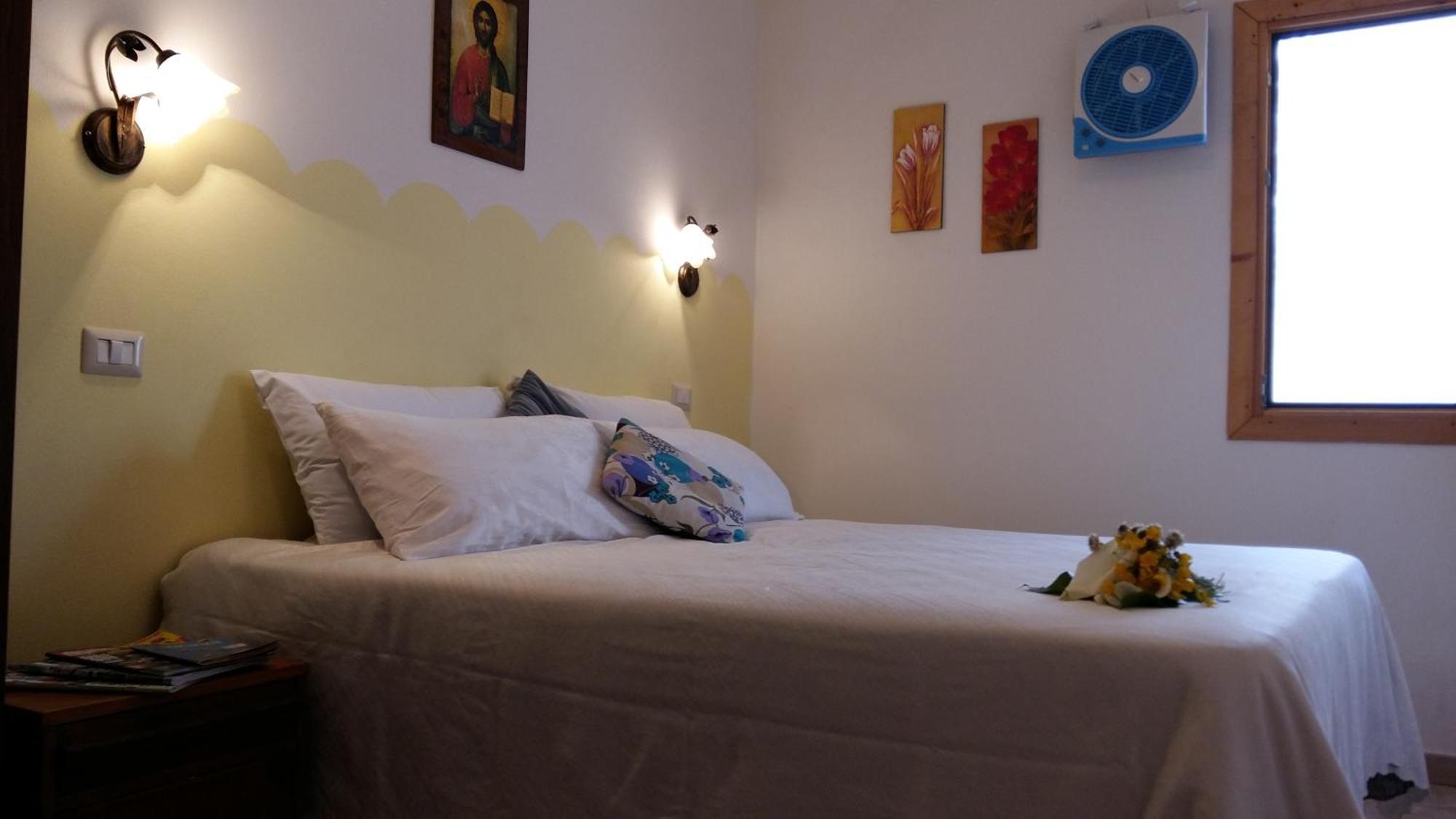 Villa Luna A Pochi Passi Dalla Spiaggia 阿沃拉 外观 照片