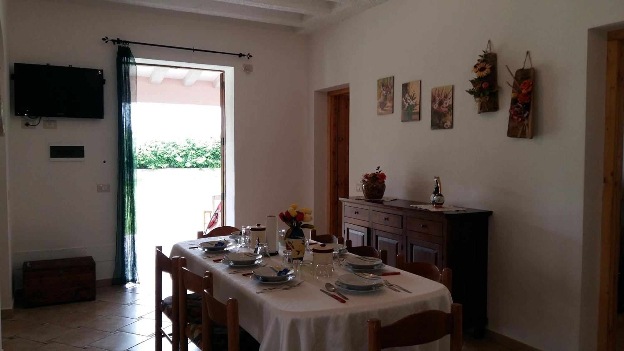 Villa Luna A Pochi Passi Dalla Spiaggia 阿沃拉 外观 照片