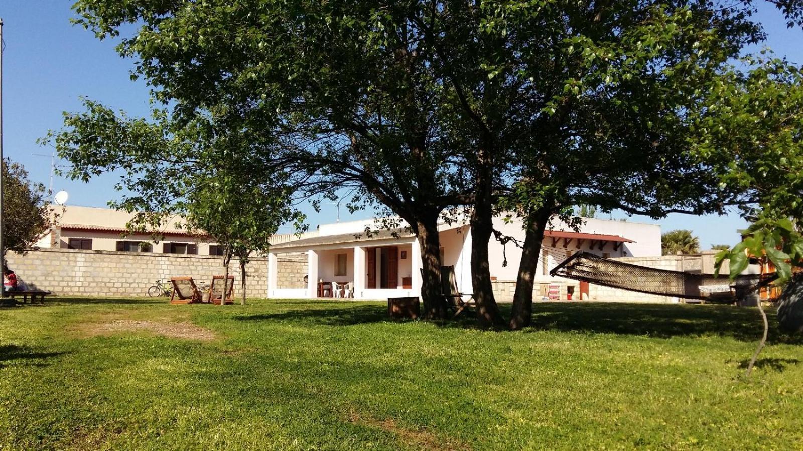 Villa Luna A Pochi Passi Dalla Spiaggia 阿沃拉 外观 照片