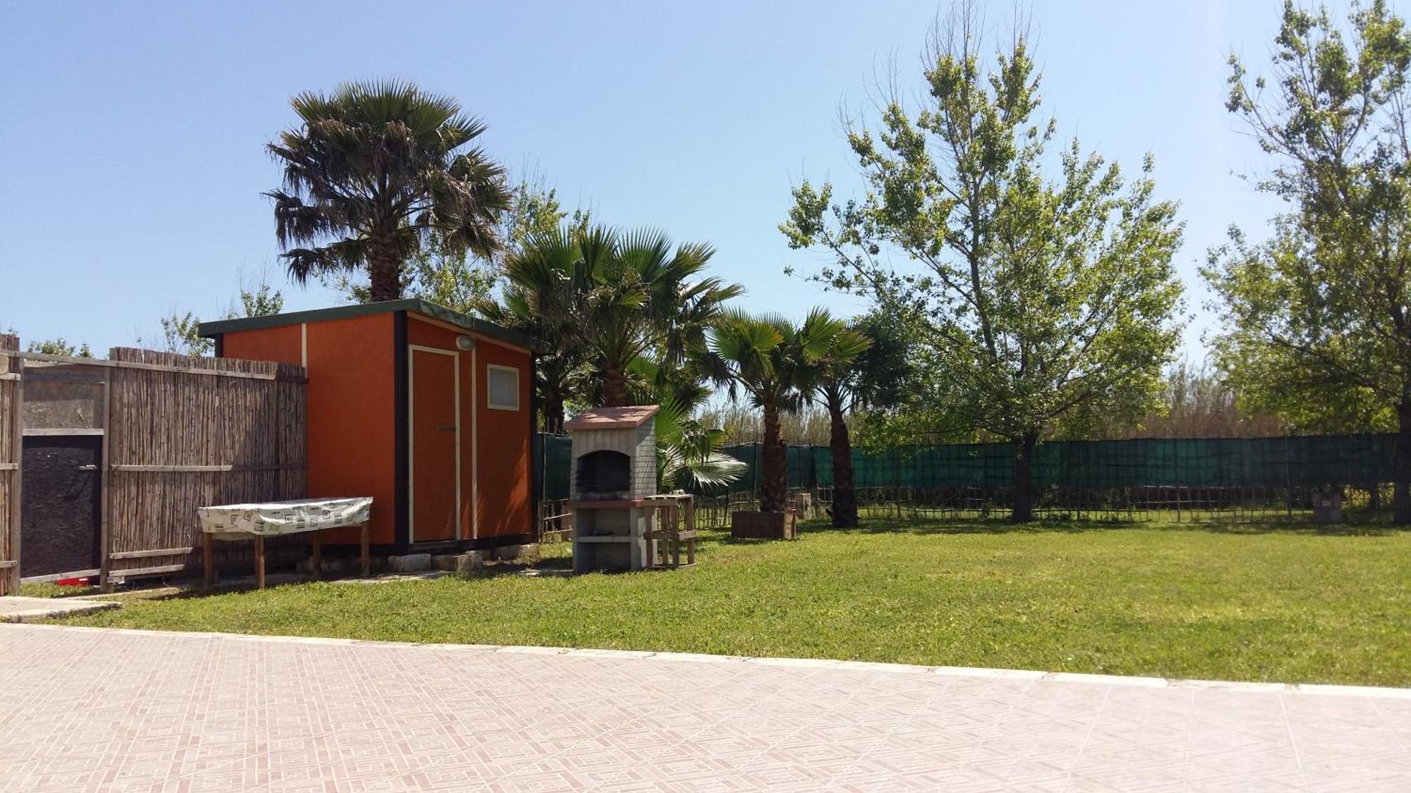 Villa Luna A Pochi Passi Dalla Spiaggia 阿沃拉 外观 照片