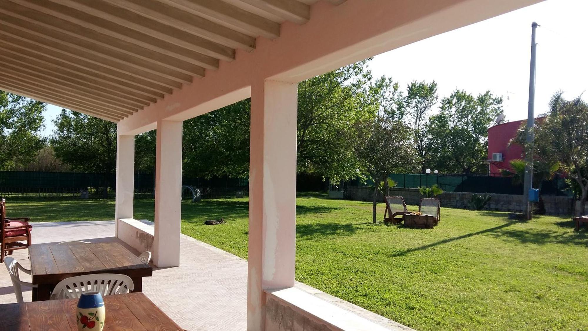 Villa Luna A Pochi Passi Dalla Spiaggia 阿沃拉 外观 照片