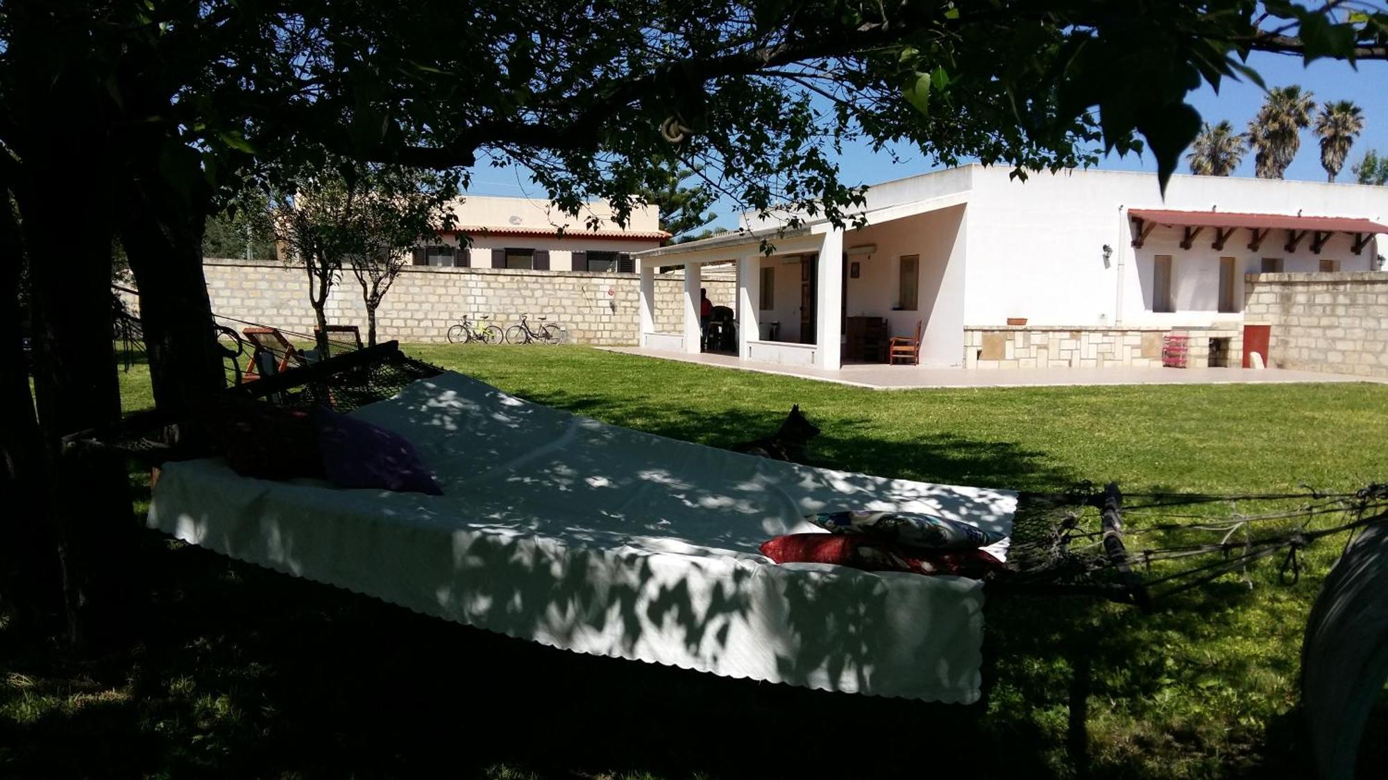 Villa Luna A Pochi Passi Dalla Spiaggia 阿沃拉 外观 照片